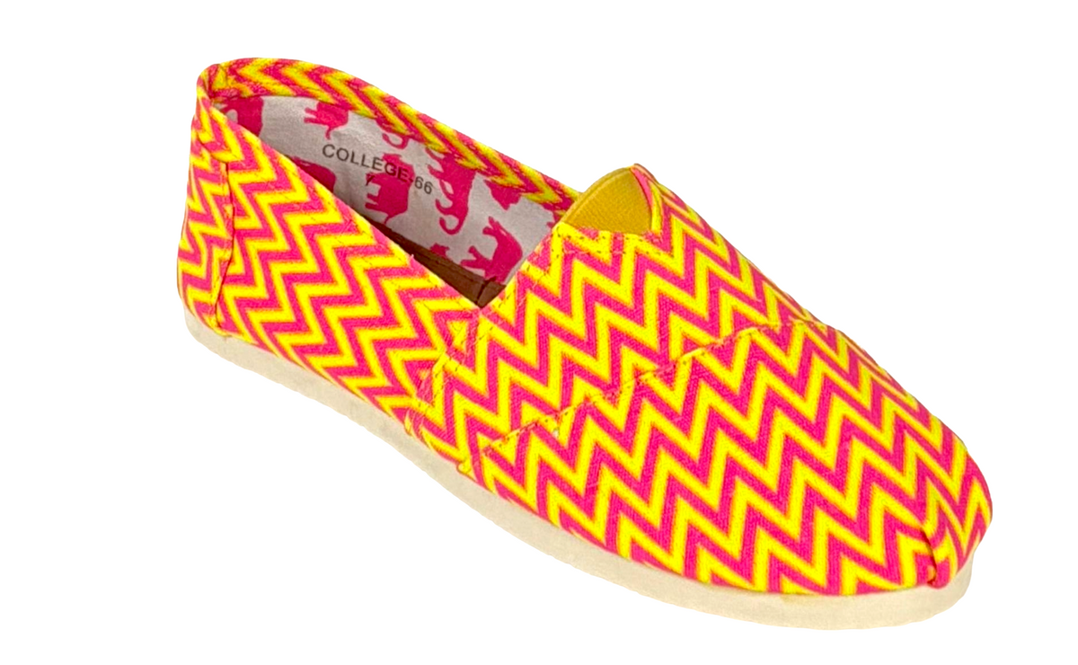 Yoki College-66 Women Zigzag Print Slip-On Casual Flats