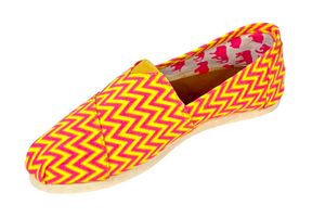 Yoki College-66 Women Zigzag Print Slip-On Casual Flats