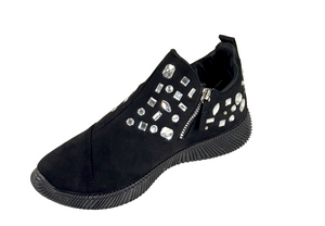 Bamboo Forward-12S Women's Rhinestone Slip-On Sneakers