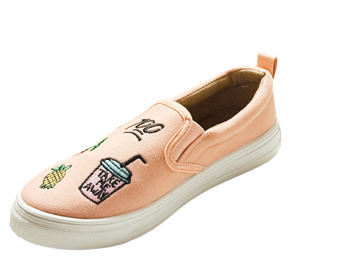 Qupid Reba-155B Slip-On Sneakers Embroidered Casual Shoes