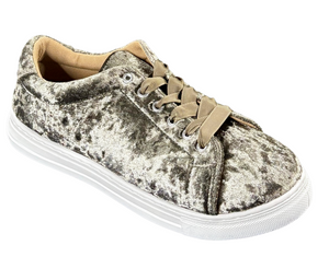 Qupid Reba-161C Women’s Velvet Lace-Up Fashion Sneakers
