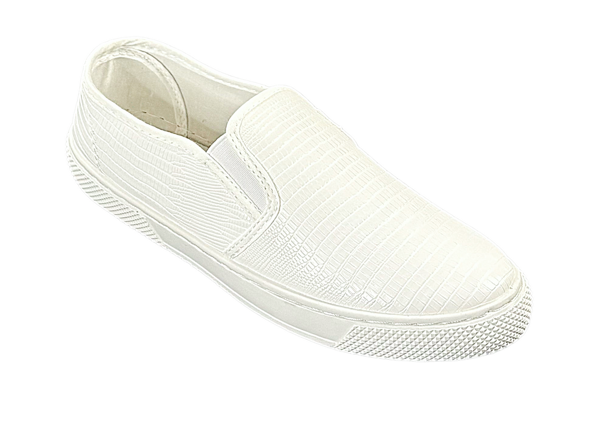 Qupid Roxbury-02 Women’s Textured Slip-On Sneakers