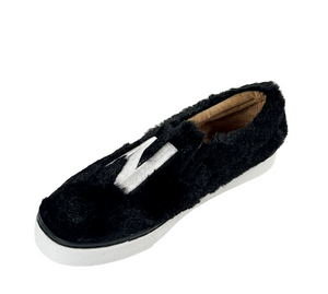 Qupid Royce-01X Women’s Faux Fur Slip-On Fashion Sneakers